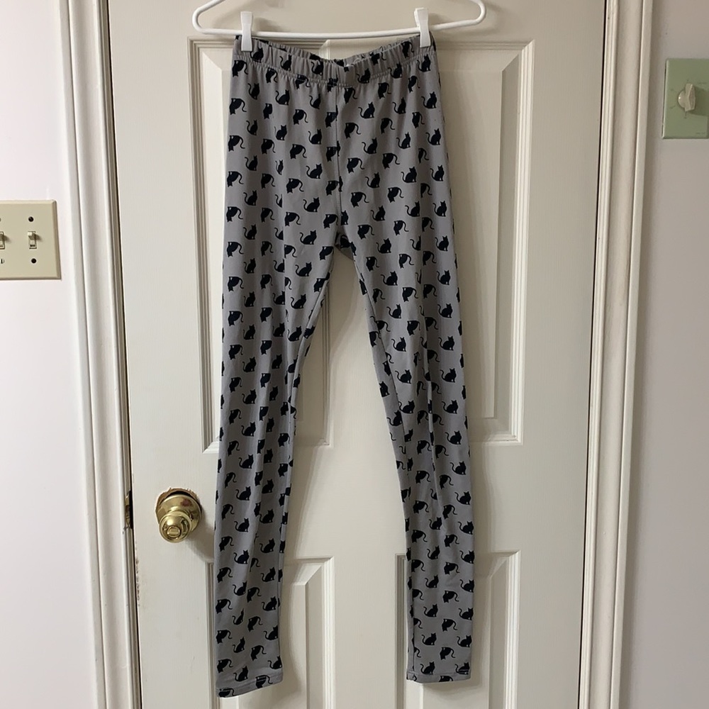 🌷3 for $25🌷Streetwear Society, US S, Grey & Black Kitty Cat Leggings